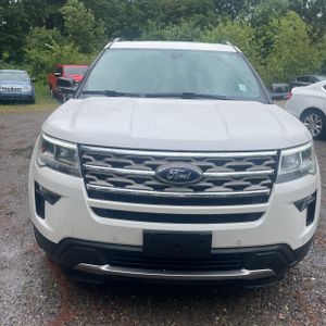 2018 FORD EXPLORER XLT photo 10