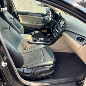 صورة مصغرة 33 لـ 2019 Hyundai SONATA SE