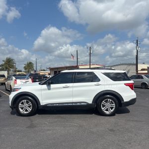 FORD EXPLORER XLT - 3