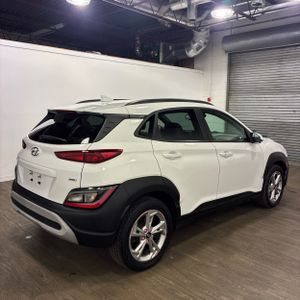 صورة 8 لـ 2023 Hyundai KONA SEL