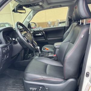 صورة 32 لـ 2020 Toyota 4RUNNER TRD PRO