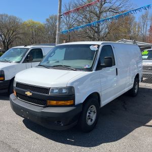 CHEVROLET EXPRESS - 1