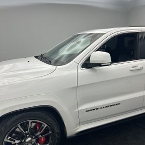 JEEP GRAND CHEROKEE SRT - 2