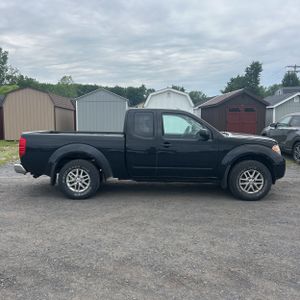 2015 Nissan FRONTIER SV — фото 10