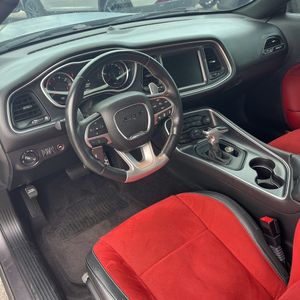 صورة مصغرة 33 لـ 2016 Dodge CHALLENGER SRT 392