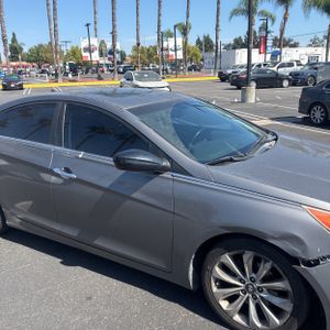 صورة 13 لـ 2012 Hyundai SONATA SE 2.0T