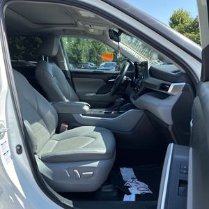 2021 Toyota HIGHLANDER XLE 缩略图 33