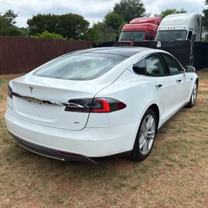 TESLA MODEL S BASE - 8