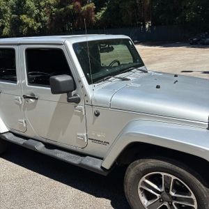 2011 JEEP WRANGLER UNLIMITED SAHARA 照片 13
