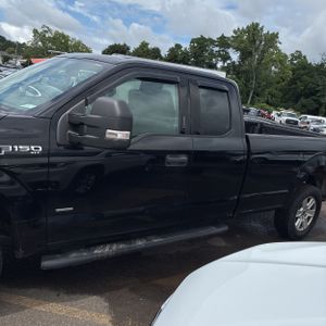 صورة 4 لـ 2016 FORD F-150 XLT