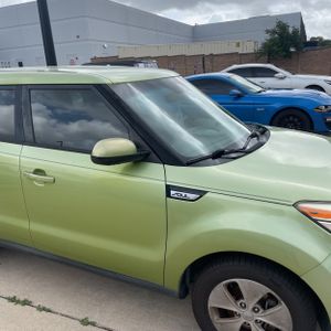 صورة 9 لـ 2015 KIA SOUL BASE