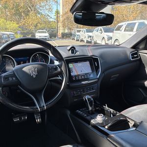صورة مصغرة 37 لـ 2017 Maserati GHIBLI S