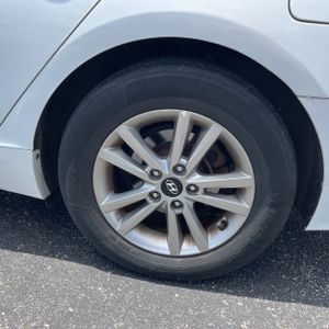 صورة مصغرة 18 لـ 2016 Hyundai SONATA SE