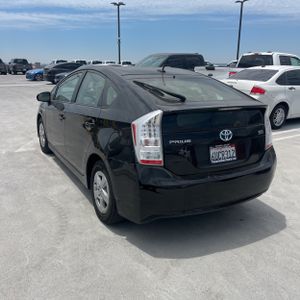 صورة 5 لـ 2011 Toyota PRIUS TWO