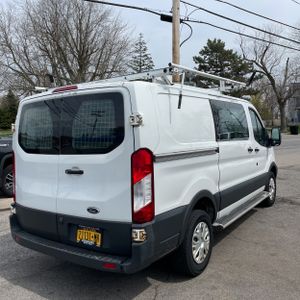 FORD TRANSIT 250 - 8