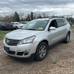 CHEVROLET TRAVERSE LT - 1