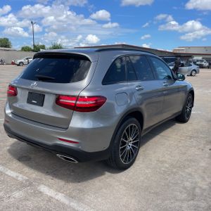 MERCEDES-BENZ GLC - 8