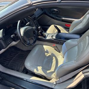 2004 Chevrolet CORVETTE BASE 缩略图 57