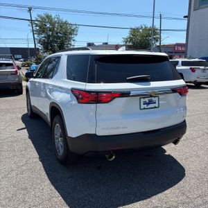 2023 Chevrolet TRAVERSE LT CLOTH photo 5