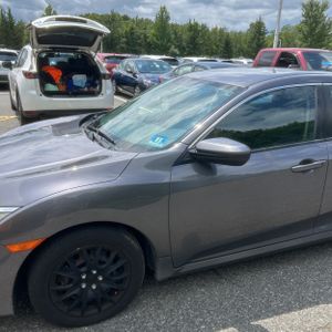صورة 2 لـ 2018 Honda CIVIC LX