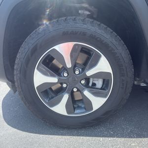 2023 JEEP GRAND CHEROKEE 4XE 缩略图 17