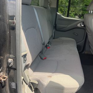 2013 Nissan FRONTIER S 照片 35