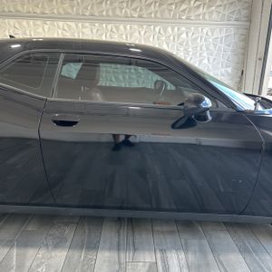صورة 9 لـ 2015 Dodge CHALLENGER R/T PLUS