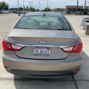 HYUNDAI SONATA GLS - 7