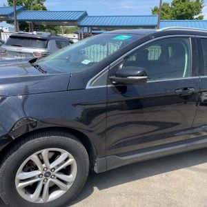 FORD EDGE SEL - 2