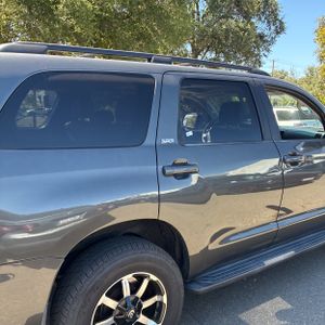 2012 Toyota SEQUOIA SR5 — фото 9