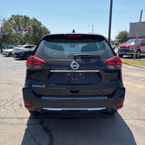 2018 Nissan ROGUE S 照片 7