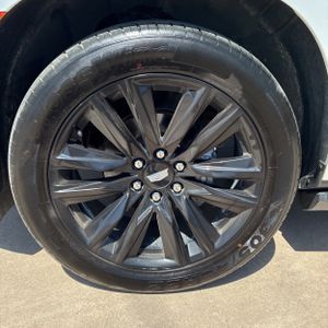 صورة 16 لـ 2021 Cadillac ESCALADE ESV SPORT