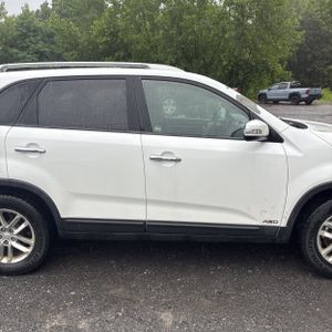 صورة مصغرة 11 لـ 2014 KIA SORENTO LX