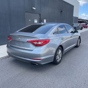 HYUNDAI SONATA - 7