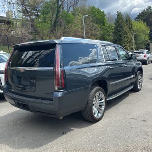 CADILLAC ESCALADE ESV LUXURY - 8