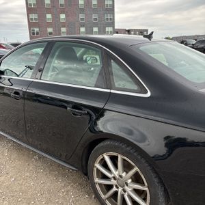 AUDI A4 2.0T PREMIUM - 6