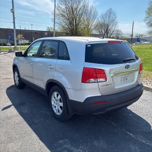 KIA SORENTO BASE - 5