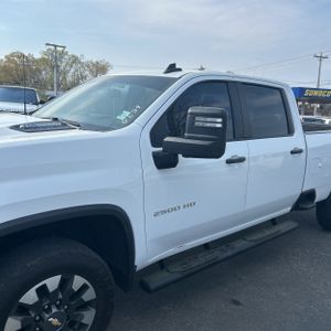 CHEVROLET SILVERADO 2500HD CUSTOM - 2