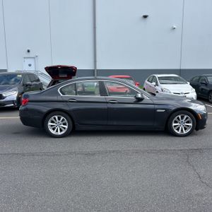 BMW 528I XDRIVE - 10