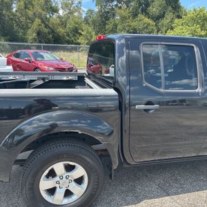 2013 Nissan FRONTIER SV 照片 9
