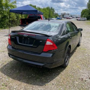 FORD FUSION SE - 8