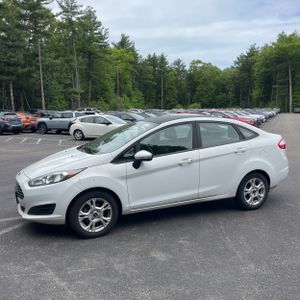 FORD FIESTA SE - 3