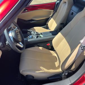صورة 31 لـ 2017 Mazda MX-5 MIATA RF GRAND TOURING