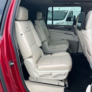 2022 Cadillac ESCALADE ESV SPORT PLATINUM — фото 34