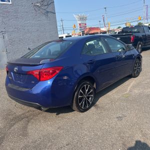 2017 Toyota COROLLA SE 照片 8