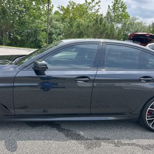 صورة 4 لـ 2023 BMW M550 I XDRIVE