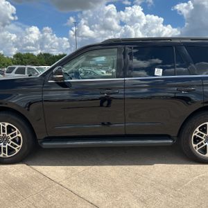 FORD EXPEDITION ACTIVE - 4