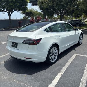 صورة 8 لـ 2020 Tesla MODEL 3 LONG RANGE