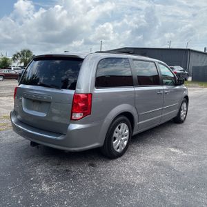 صورة 8 لـ 2017 Dodge GRAND CARAVAN SE