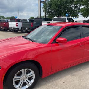 DODGE CHARGER SXT - 2